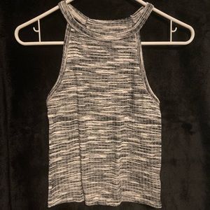 Gray/white haltertop